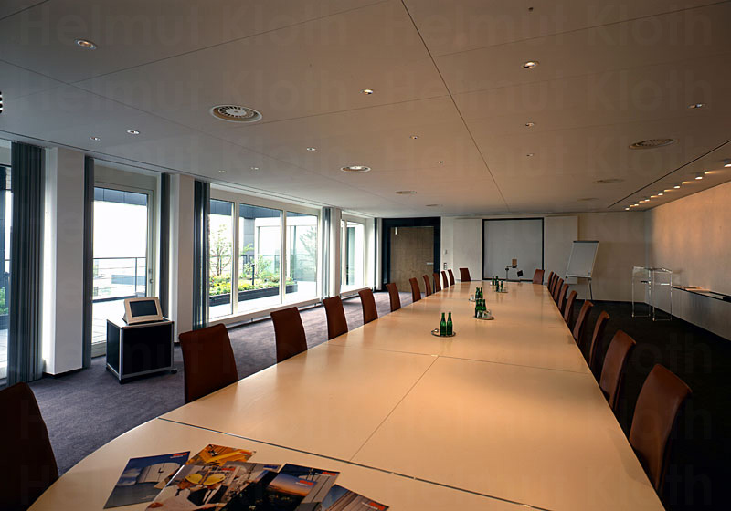 © Helmut Kloth: STEAG Hauptverwaltung (Essen)